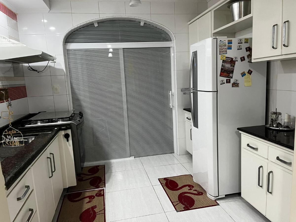Apartamento De 3 Quartos Amplos Na Praia Pitangueiras, Гуаружа Екстериор снимка
